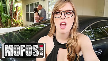 Mulheres no Videos caseiros de sexo fodendo em menage